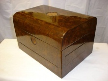 'Parkins & Gotto' Walnut Dressing Chest 