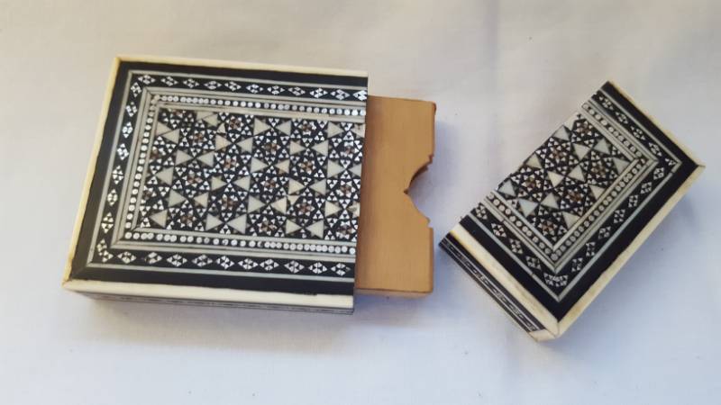 Sadeli Indian Card Case