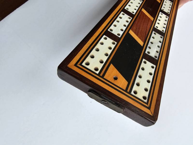 Edwardian Inlaid Cribbage Board