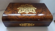 Victorian Burr Walnut Games Compendium 